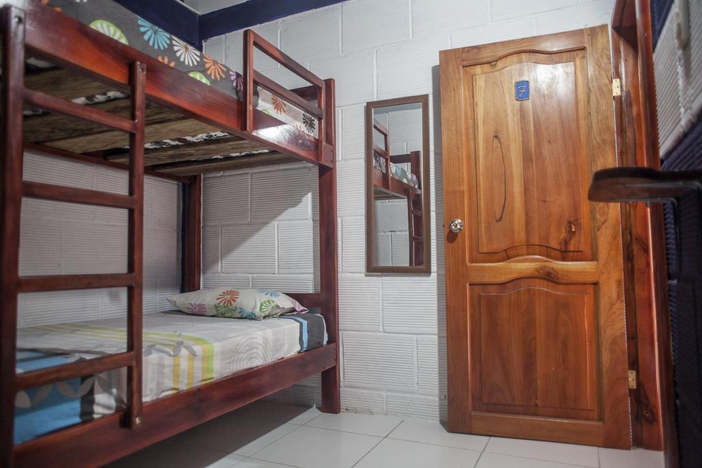 Hostel El Gran Azul Олон Номер фото
