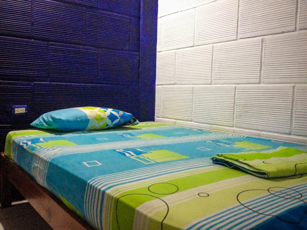 Hostel El Gran Azul Олон Номер фото